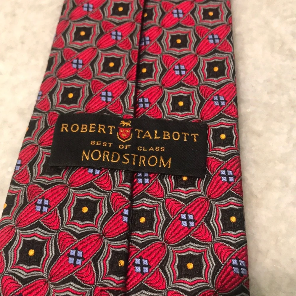 Robert Talbott Nordstrom Silk Tie Mens Red Black Best‎ of Class Quartrefoil USA